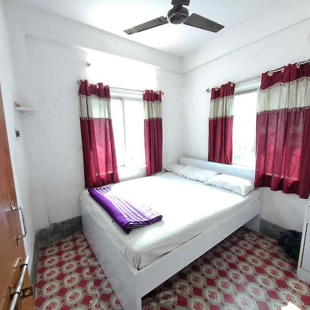 Hotel Zeeshan International Kalküta Dış mekan fotoğraf