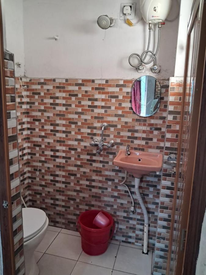 Hotel Zeeshan International Kalküta Dış mekan fotoğraf