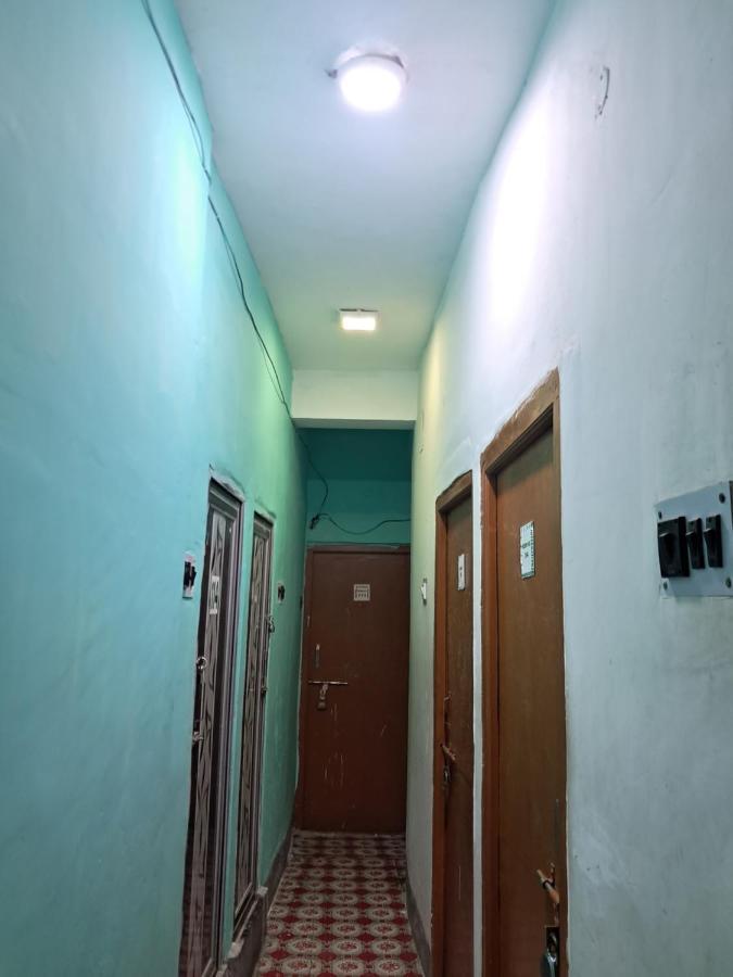 Hotel Zeeshan International Kalküta Dış mekan fotoğraf