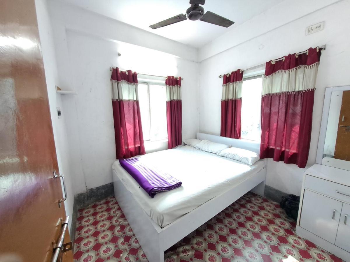 Hotel Zeeshan International Kalküta Dış mekan fotoğraf