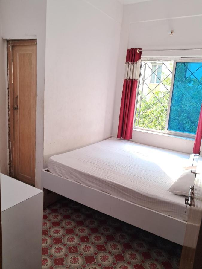 Hotel Zeeshan International Kalküta Dış mekan fotoğraf